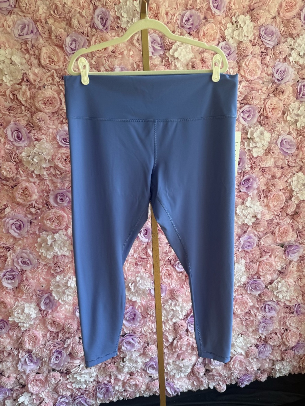 NWT Lululemon Wunder Train High-Rise Tight 28"